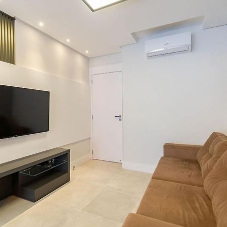 Porto Madero - Amplo Apartamento Em Condo Com Piscina Bombinhas Buitenkant foto