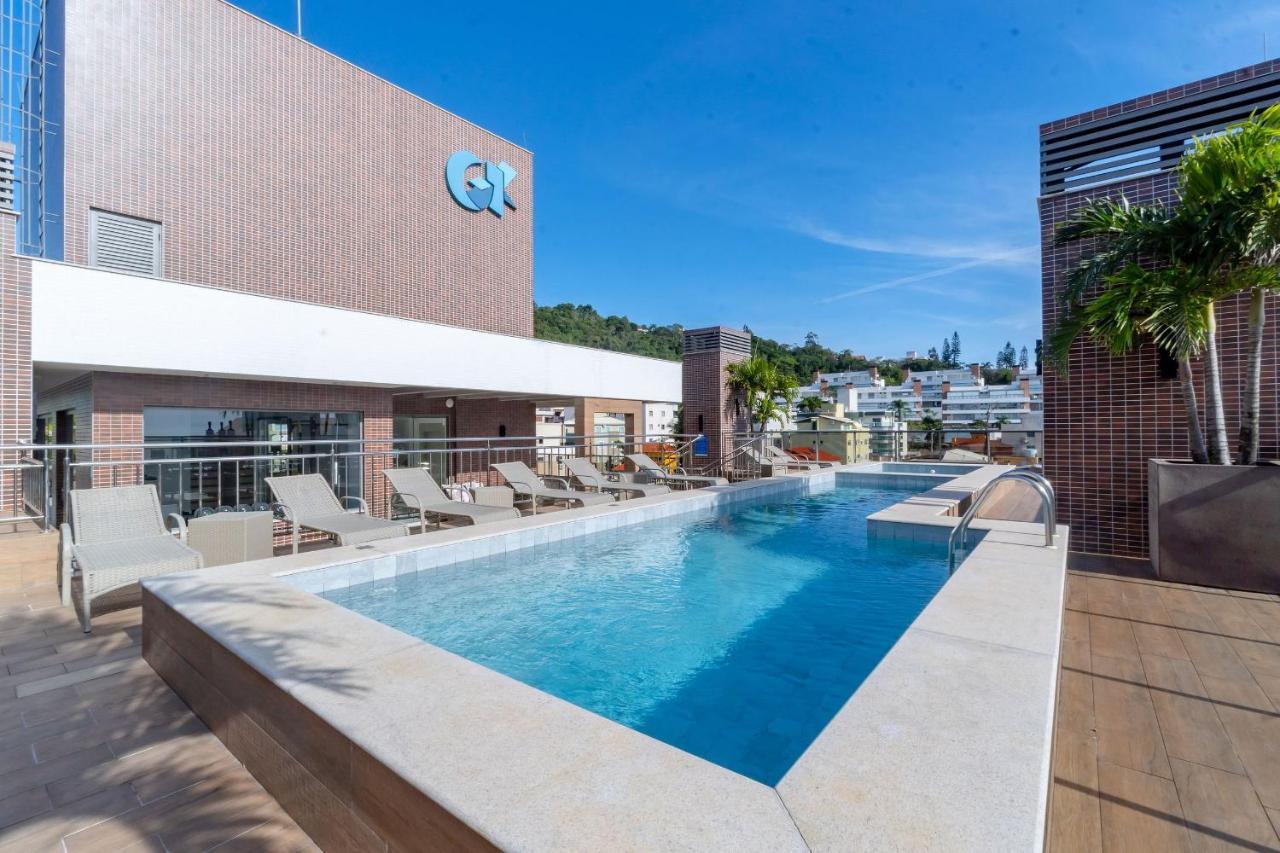 Porto Madero - Amplo Apartamento Em Condo Com Piscina Bombinhas Buitenkant foto